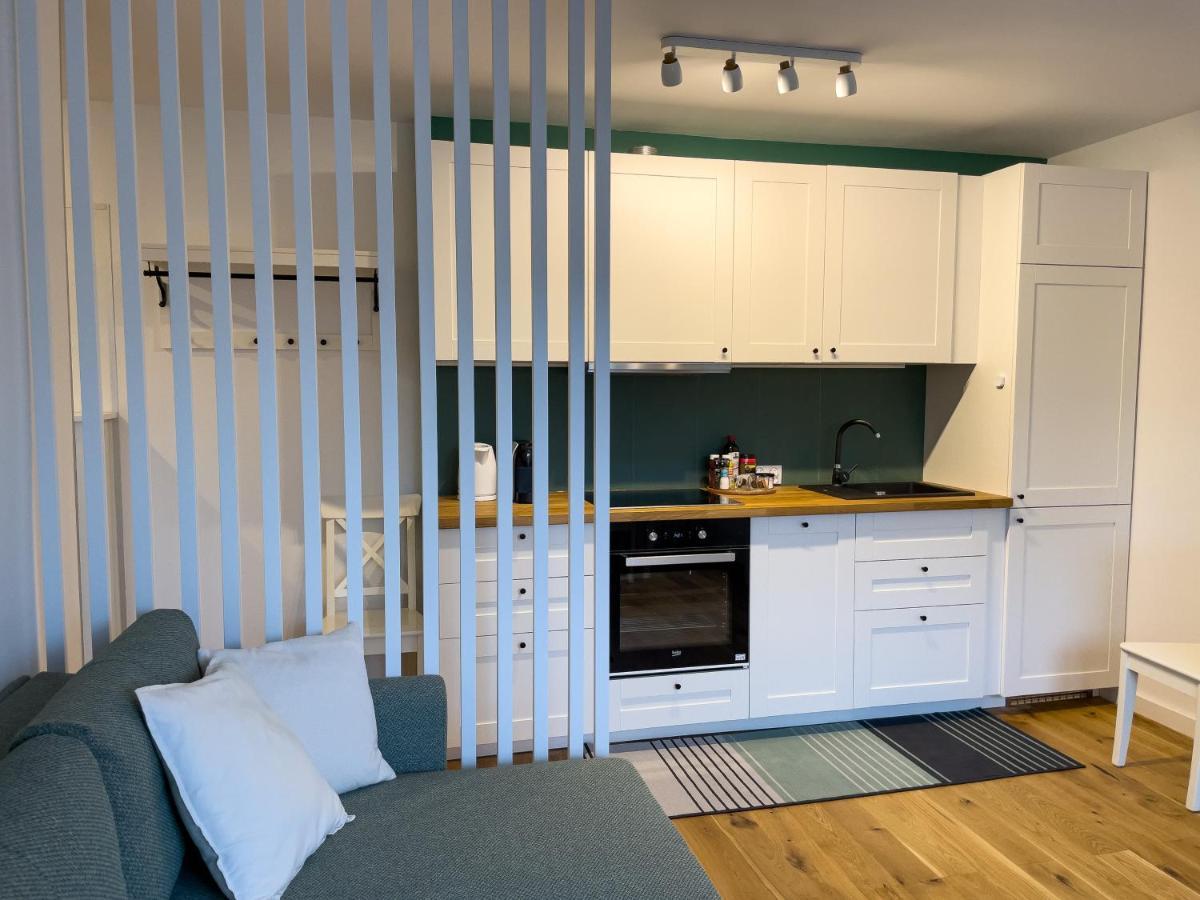 Urban Apartments Cosy No 4, Free Private Parking, Self Check-In 초르조프 외부 사진