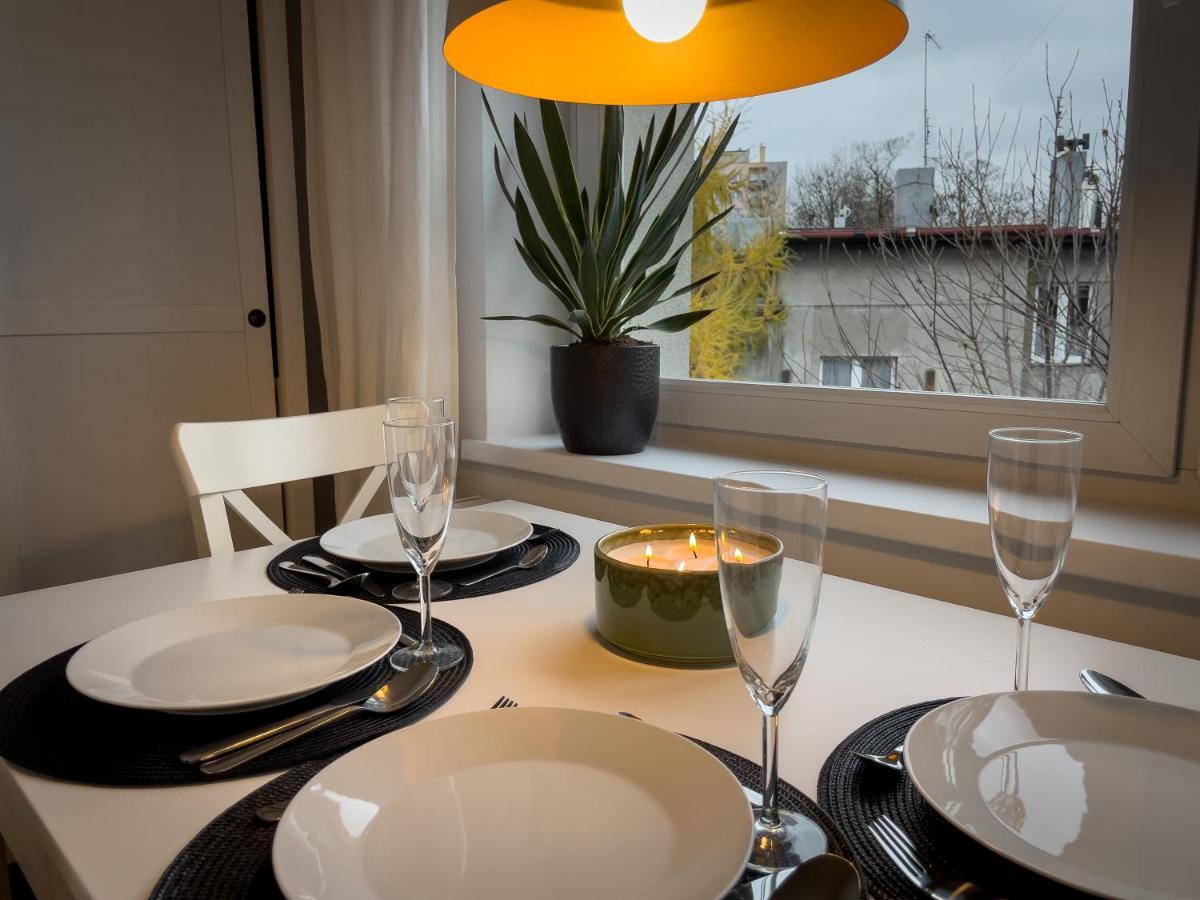 Urban Apartments Cosy No 4, Free Private Parking, Self Check-In 초르조프 외부 사진