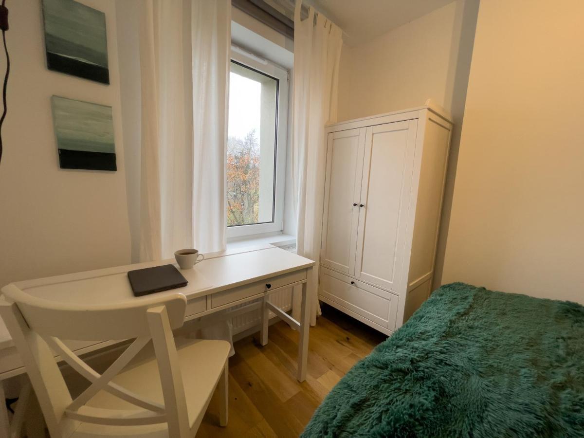 Urban Apartments Cosy No 4, Free Private Parking, Self Check-In 초르조프 외부 사진